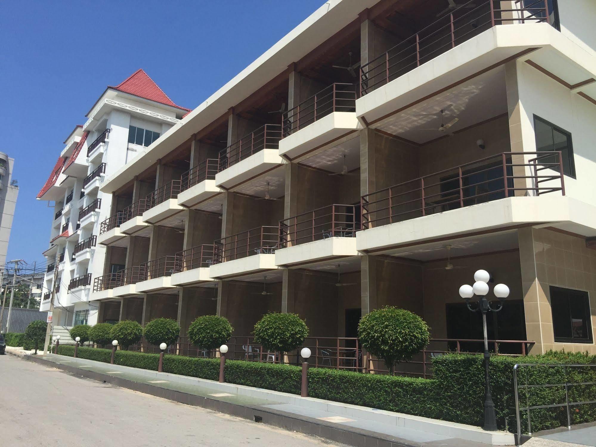 มาร์ซิ พัทยา Hotel Pattaya ภายนอก รูปภาพ