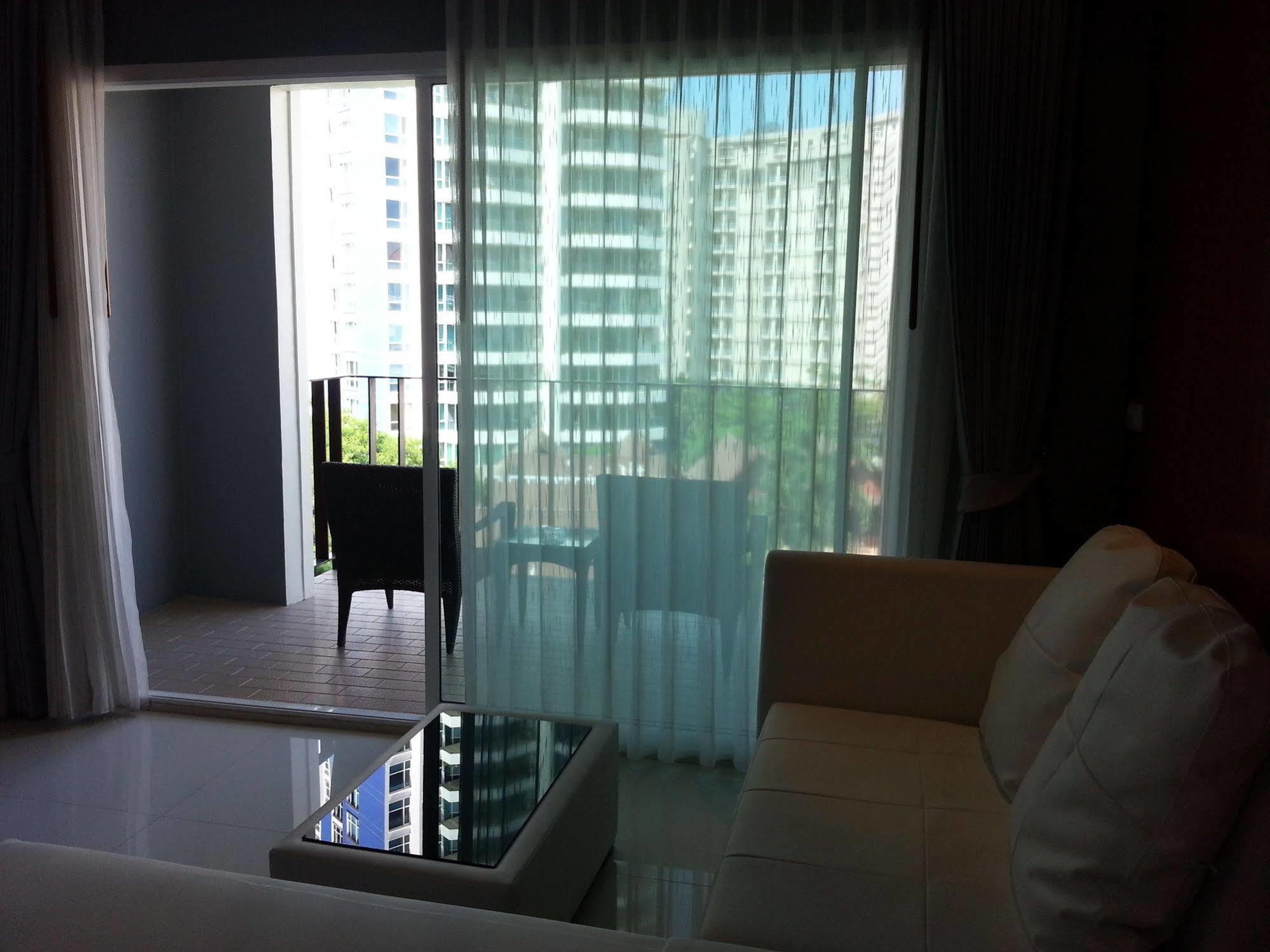 มาร์ซิ พัทยา Hotel Pattaya ภายนอก รูปภาพ